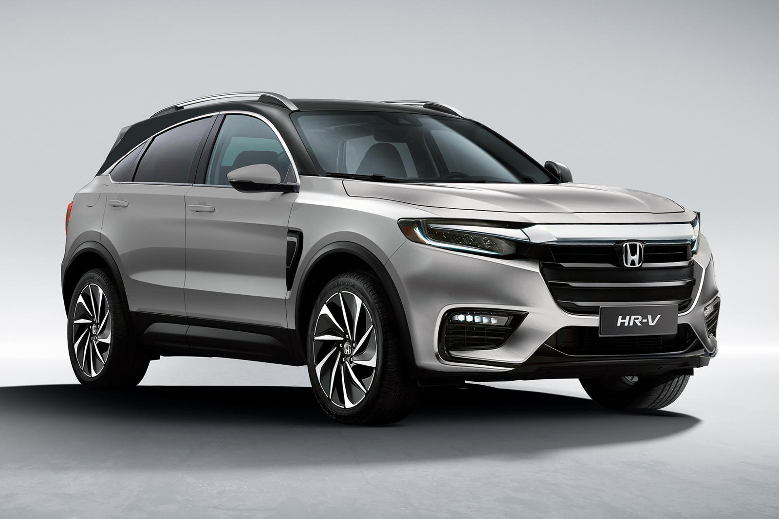 Honda HR-V 2022 mới là đối thủ của Corolla Cross