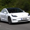 Tesla Model 3 - Dòng xe chạy bằng điện thân thiện với môi trường